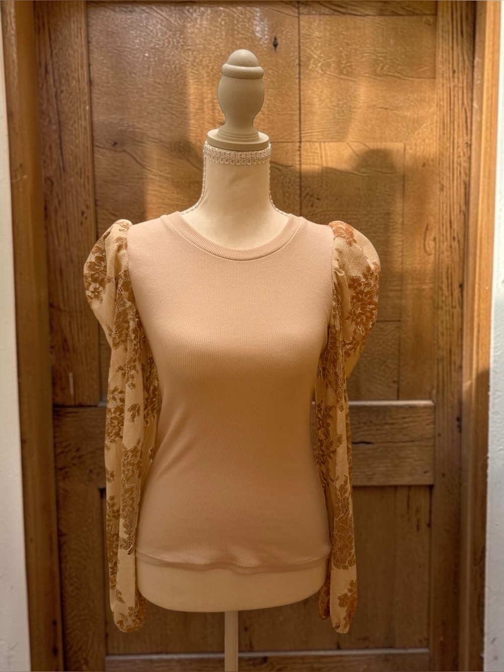 Anthropologie Dolman Puff Sleeve Floral Lace Sleeve Top - Cream